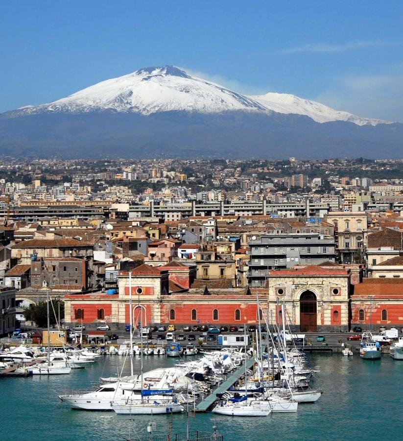 Central Suites Catania Bagian luar foto