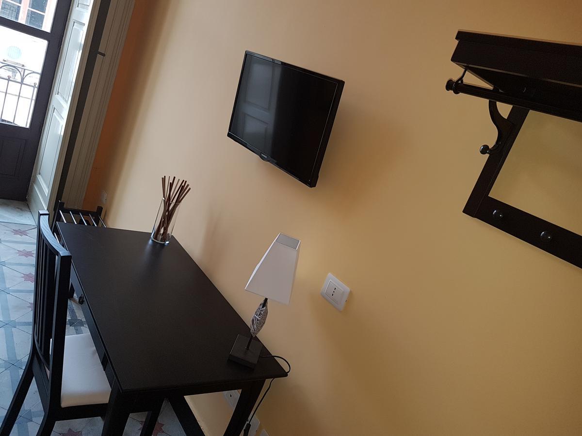 Central Suites Catania Bagian luar foto